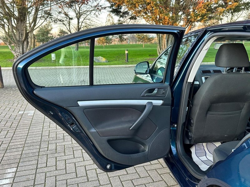 SKODA OCTAVIA