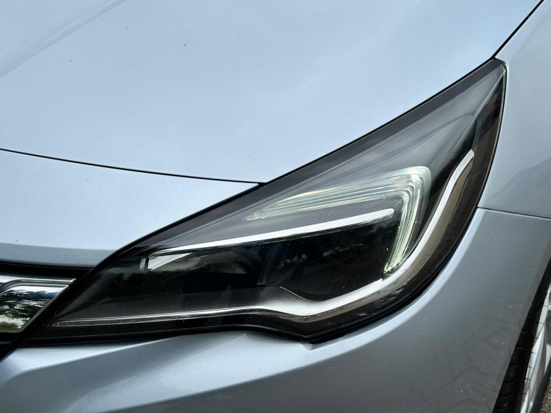 VAUXHALL ASTRA