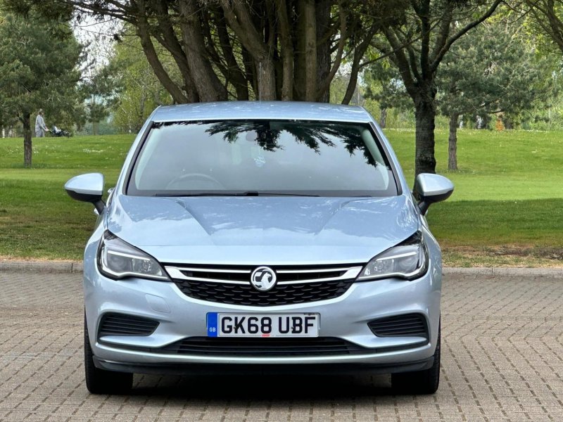 VAUXHALL ASTRA