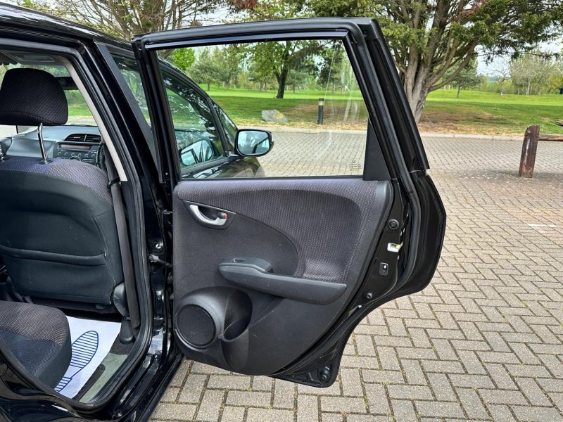 HONDA JAZZ