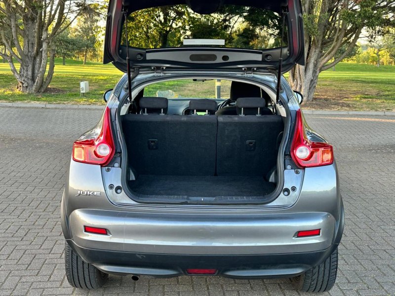 NISSAN JUKE