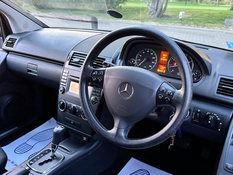 MERCEDES-BENZ A CLASS